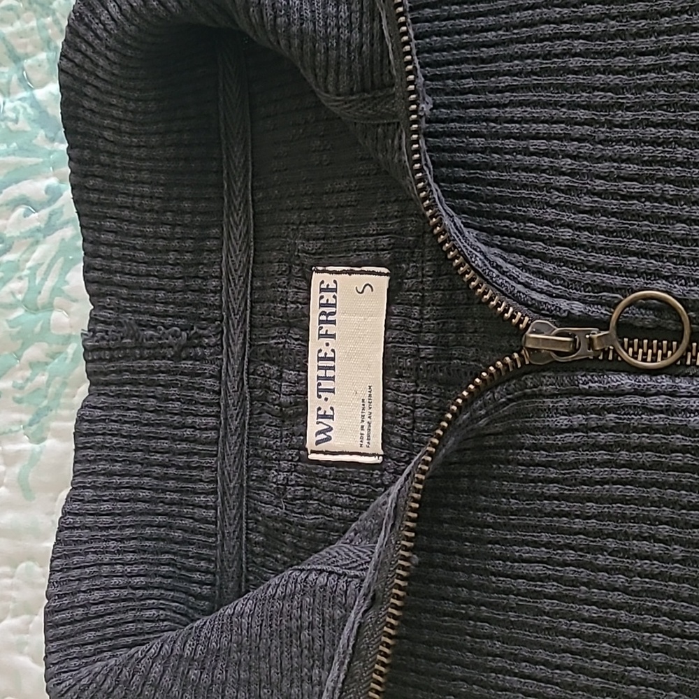 Free people quarter zip up thermal
